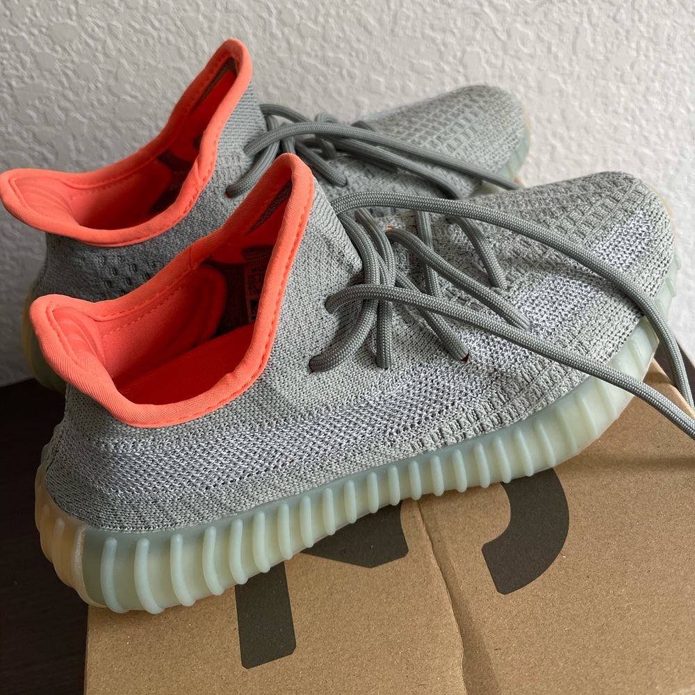 Adidas Yeezy Boost 360 V2 Desert Sage US 4.5